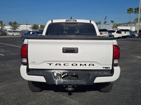 Used 2020 Toyota Tacoma SR image 5