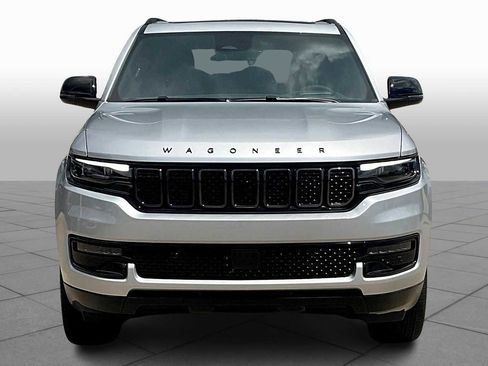 New 2025 Jeep Wagoneer L Series II w/ Convenience Group I AWD/4WD image 3