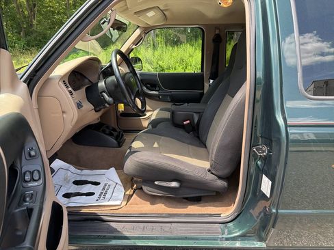 Used 2003 Ford Ranger XL RWD image 16