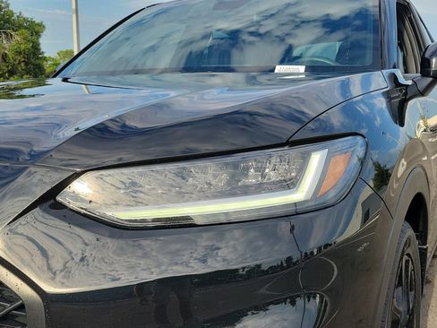 Used 2024 Honda HR-V Sport image 10