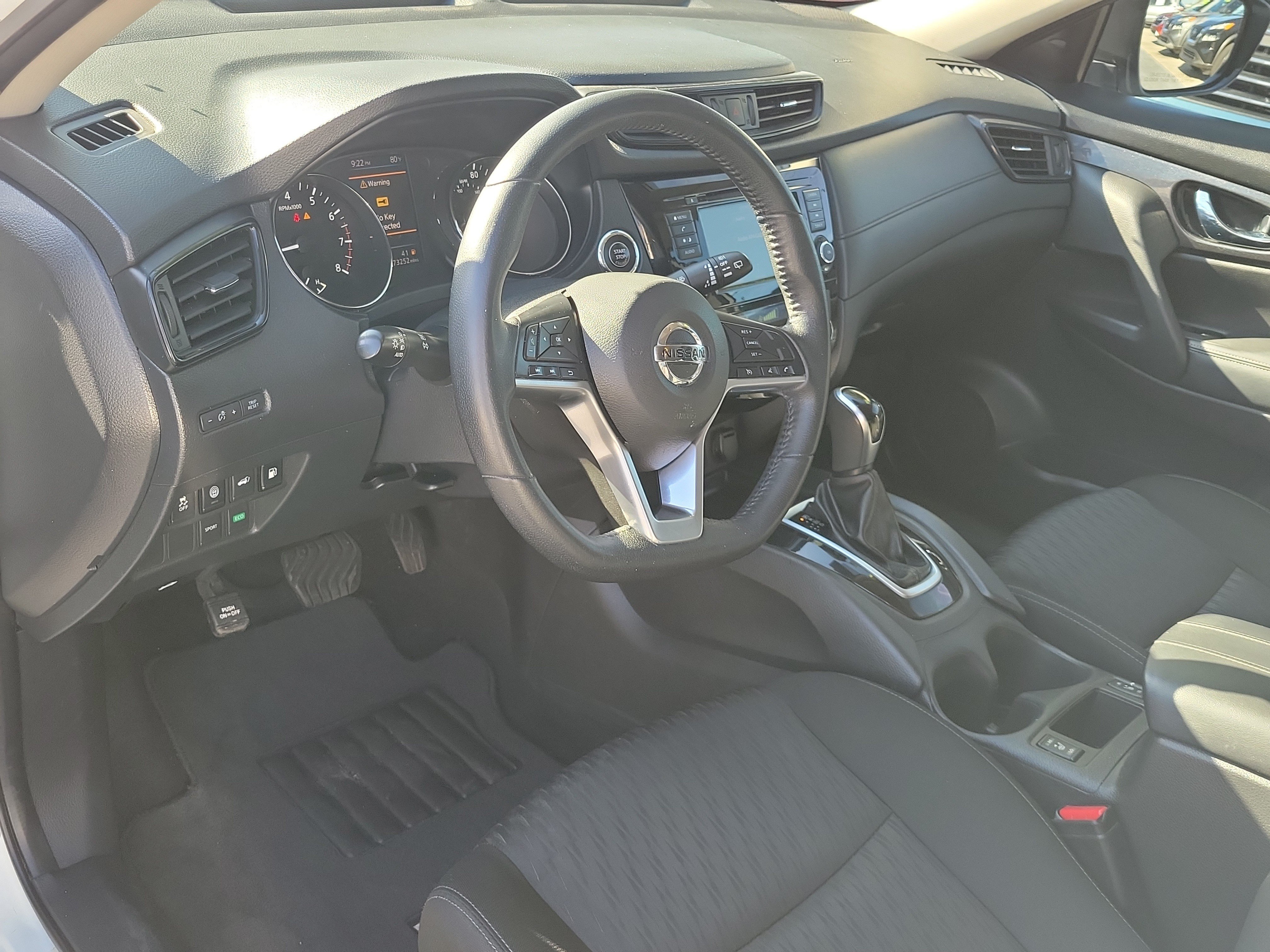 Used 2019 Nissan Rogue SV FWD image 21