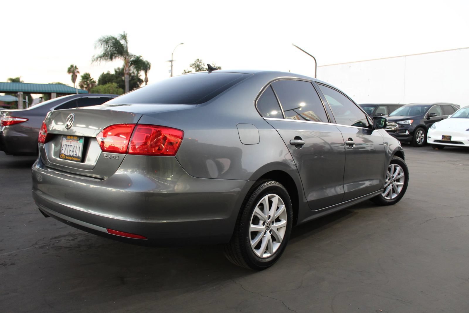 Used 2013 Volkswagen Jetta SE FWD image 5