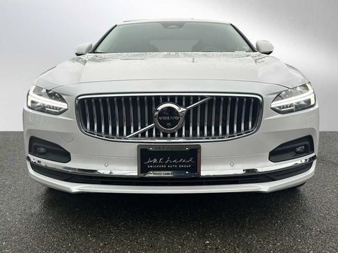 New 2025 Volvo S90 B6 Plus w/ Protection Package Premier image 2