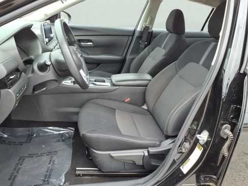 Used 2025 Nissan Sentra SV FWD image 20