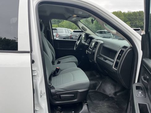 Used 2018 RAM 1500 Tradesman w/ Popular Equipment Group RWD image 17