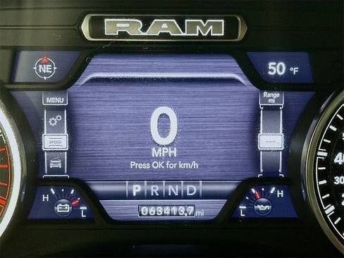 Used 2024 RAM 3500 Laramie image 15