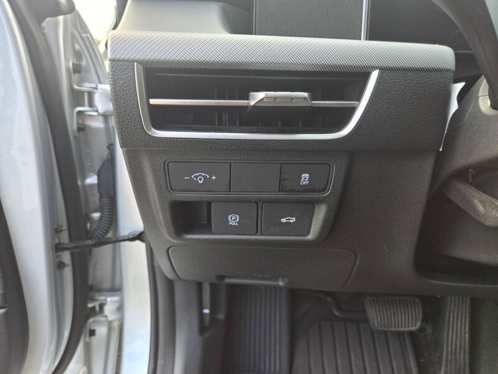 Used 2026 Hyundai Sonata SEL FWD image 14