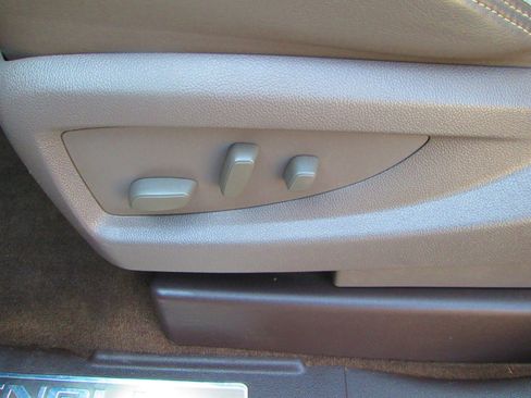 Used 2016 GMC Yukon Denali w/ Open Road Package image 16