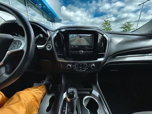 Certified 2019 Chevrolet Traverse LS FWD image 14