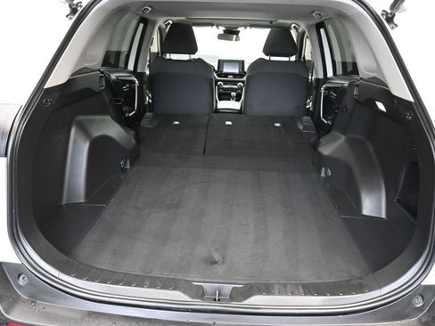 Used 2022 Toyota RAV4 XLE w/ Convenience Package image 46