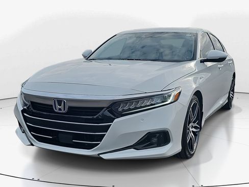 Used 2021 Honda Accord Touring image 10