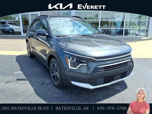 New 2026 Kia Niro EX FWD image 1