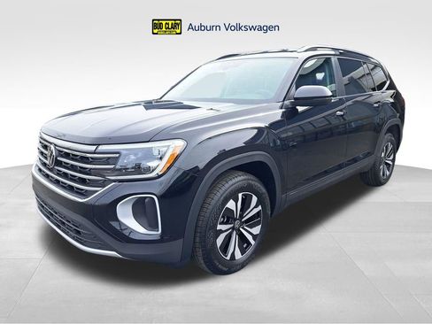 New 2026 Volkswagen Atlas SE AWD/4WD image 1