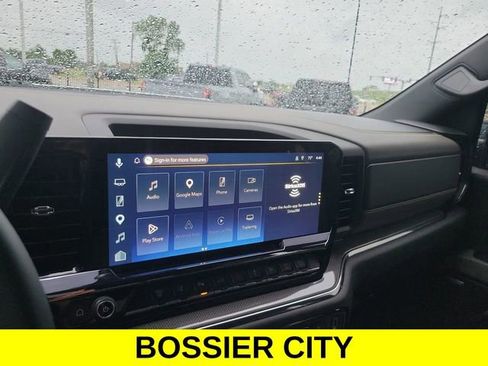 Certified 2025 Chevrolet Silverado 2500 ZR2 w/ Technology Package AWD/4WD image 13