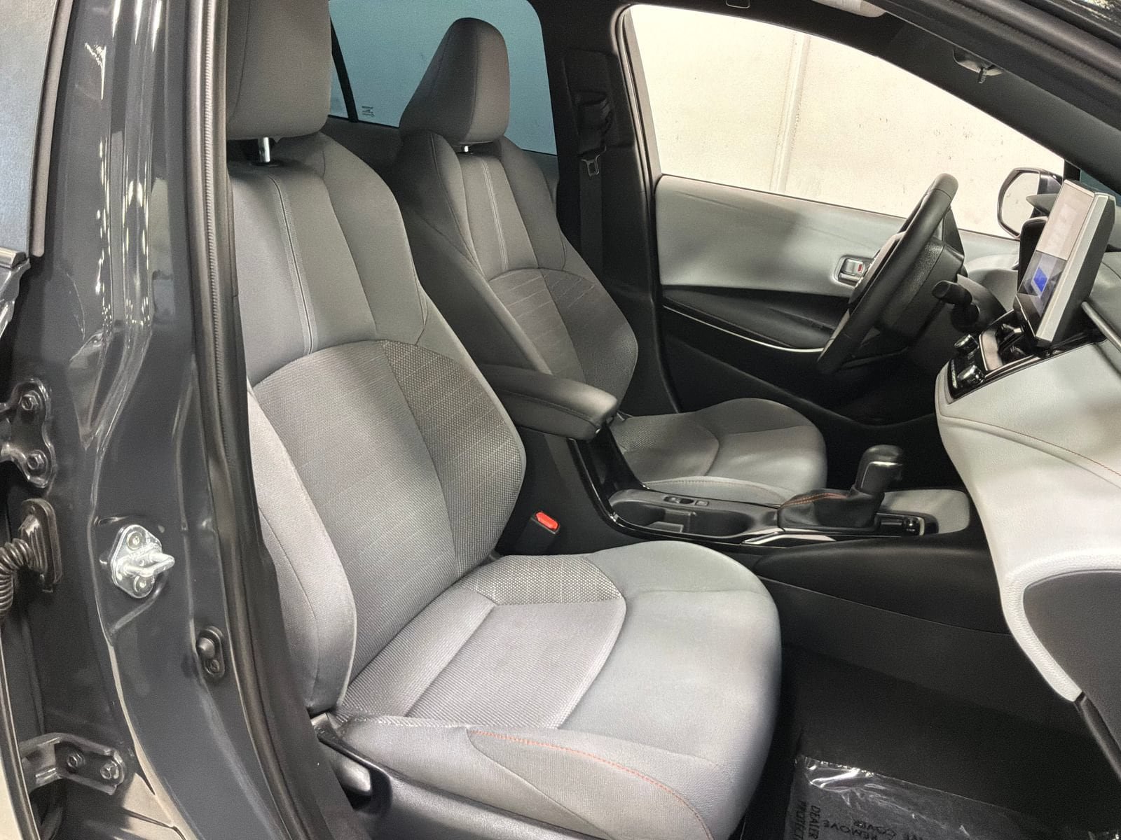 Used 2025 Toyota Corolla FX w/ Convenience Package FWD image 9