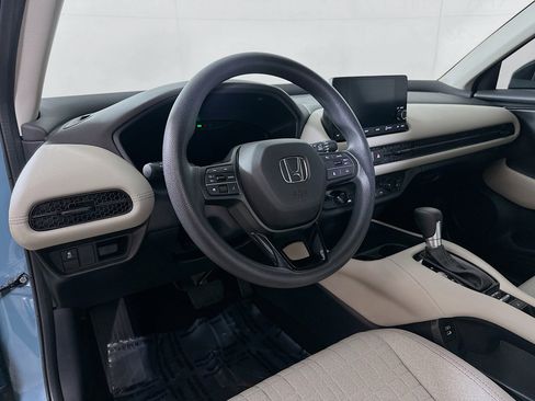 Certified 2024 Honda HR-V LX image 9