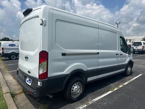 Used 2023 Ford Transit 250 Medium Roof AWD image 9