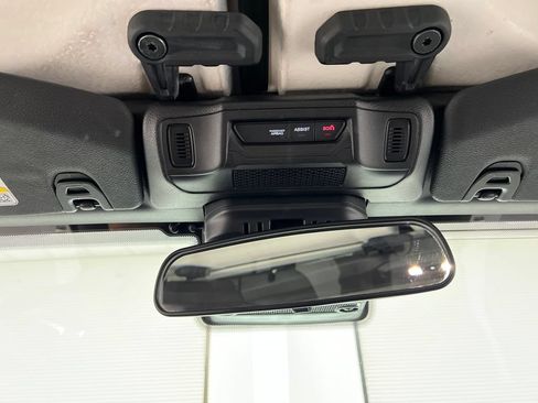 Used 2024 Jeep Wrangler Unlimited Sahara AWD/4WD image 61