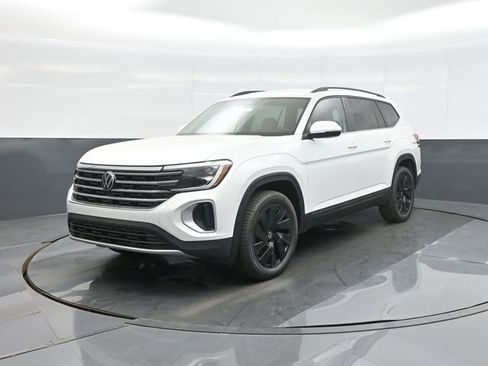 New 2026 Volkswagen Atlas SE AWD/4WD image 3