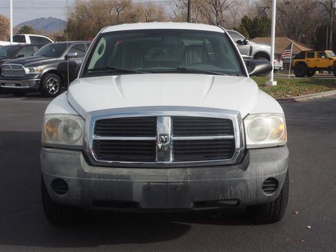 Used 2006 Dodge Dakota ST image 2