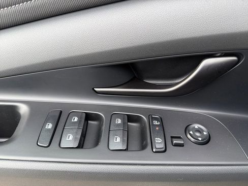 New 2026 Hyundai Elantra Sport FWD image 24