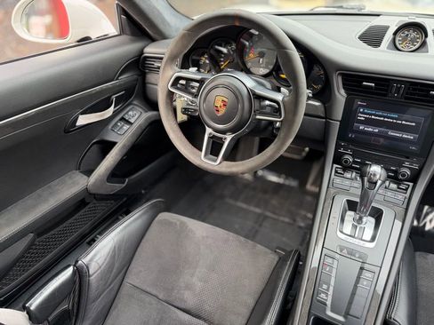Used 2019 Porsche 911 GT3 RS image 35