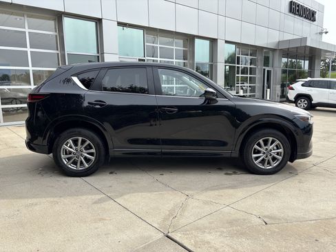 Used 2025 MAZDA CX-5 AWD 2.5 S w/ Select Package image 8