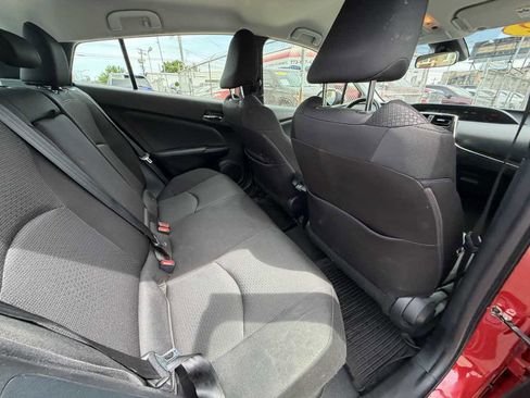 Used 2022 Toyota Prius LE FWD image 23