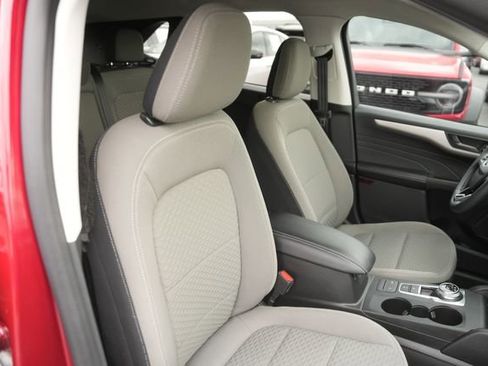 Used 2022 Ford Escape SE w/ Convenience Package image 19