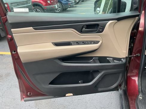 Used 2019 Honda Odyssey EX-L image 14