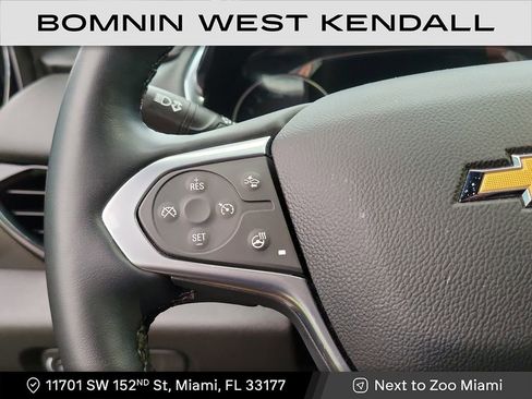 Used 2023 Chevrolet Traverse Premier image 12