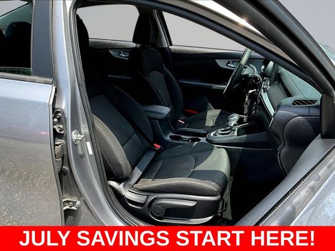 Used 2023 Kia Forte LXS FWD image 31