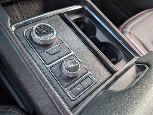 Used 2023 Ford Expedition Max Limited image 25