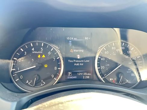 Used 2019 INFINITI Q50 Luxe image 8