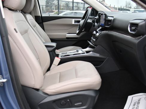 Used 2021 Ford Explorer Limited w/ Equipment Group 301A image 54
