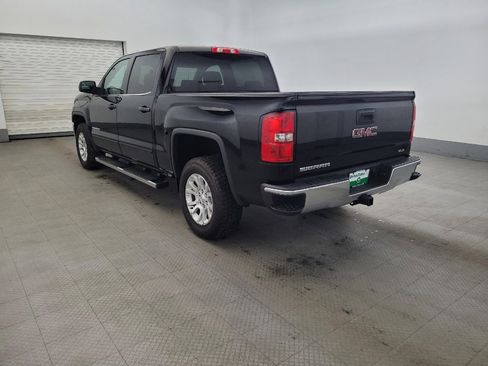 Used 2018 GMC Sierra 1500 SLE w/ SLE Value Package AWD/4WD image 5