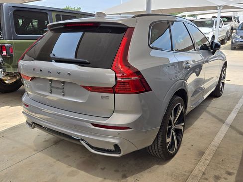 Used 2023 Volvo XC60 B5 Ultimate FWD image 8