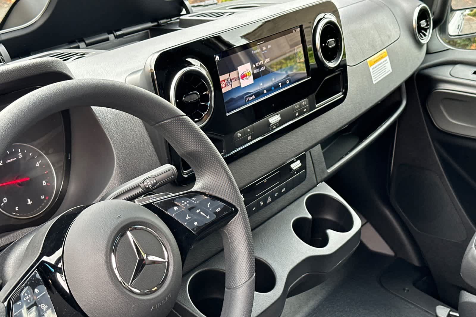 New 2026 Mercedes-Benz Sprinter 2500 image 11