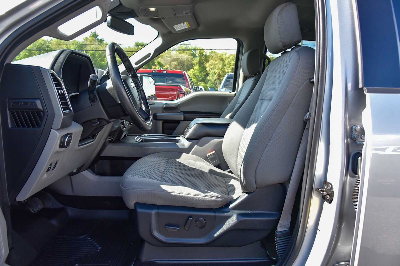 Used 2020 Ford F150 XLT w/ Equipment Group 302A Luxury AWD/4WD image 13