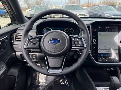 Used 2025 Subaru Forester Limited w/ Popular Package image 24