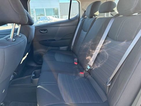 Used 2023 Nissan Leaf SV Plus image 29