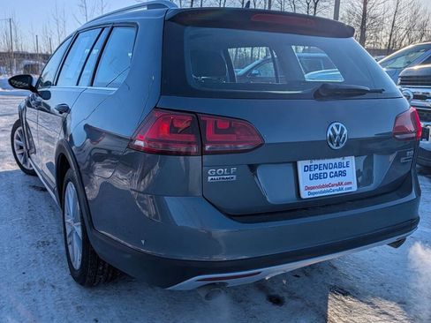 Used 2017 Volkswagen Golf Alltrack SE image 10