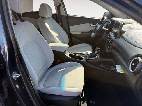 Used 2022 Hyundai Kona SEL w/ Convenience Package FWD image 19