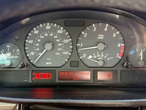 Used 2001 BMW 325Ci Convertible RWD image 22
