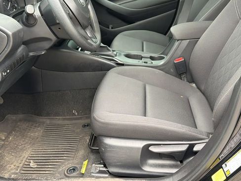 Certified 2024 Toyota Corolla LE FWD image 10