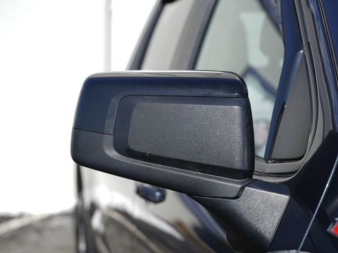 Used 2021 Chevrolet Silverado 1500 RST image 12