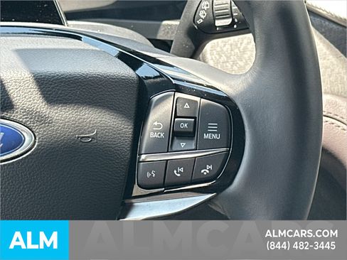 Certified 2026 Ford Explorer Platinum w/ LUX Leather Package AWD/4WD image 30