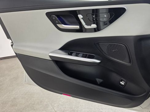 New 2026 Mercedes-Benz C 300 Sedan image 17