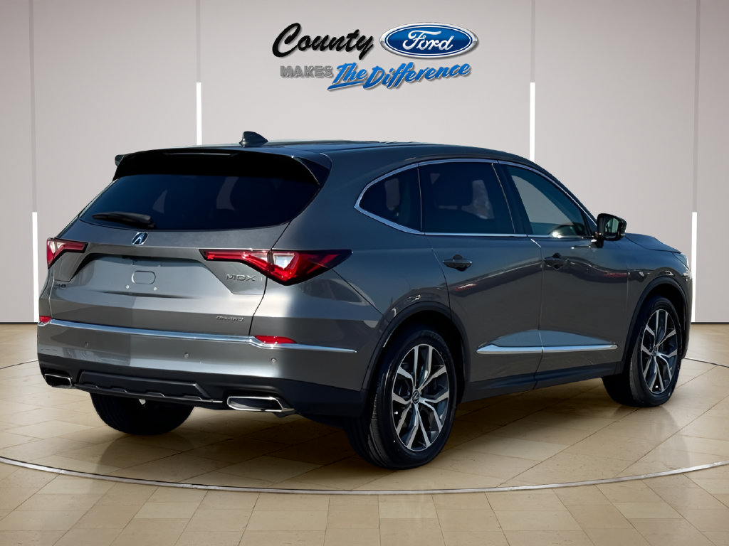 Used 2023 Acura MDX w/ Technology Package AWD/4WD image 8