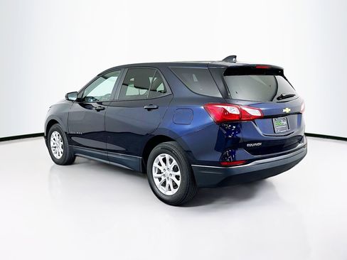 Used 2020 Chevrolet Equinox LS w/ LS Convenience Package image 5